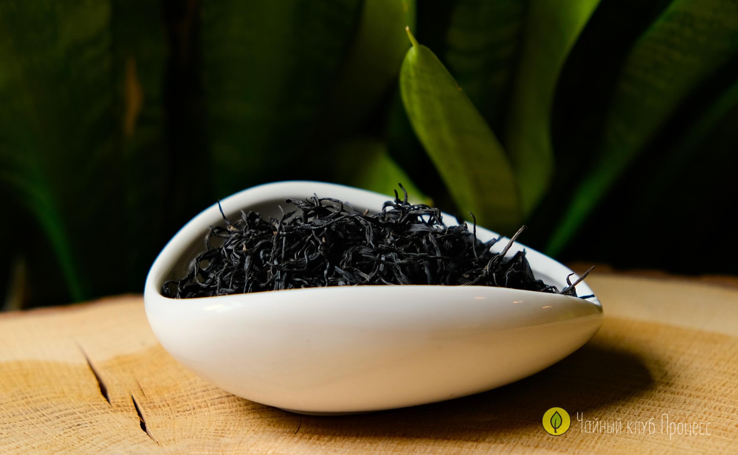 Чжень Шань Сяо Чжун Премиум - красный чай из Фуцзяни