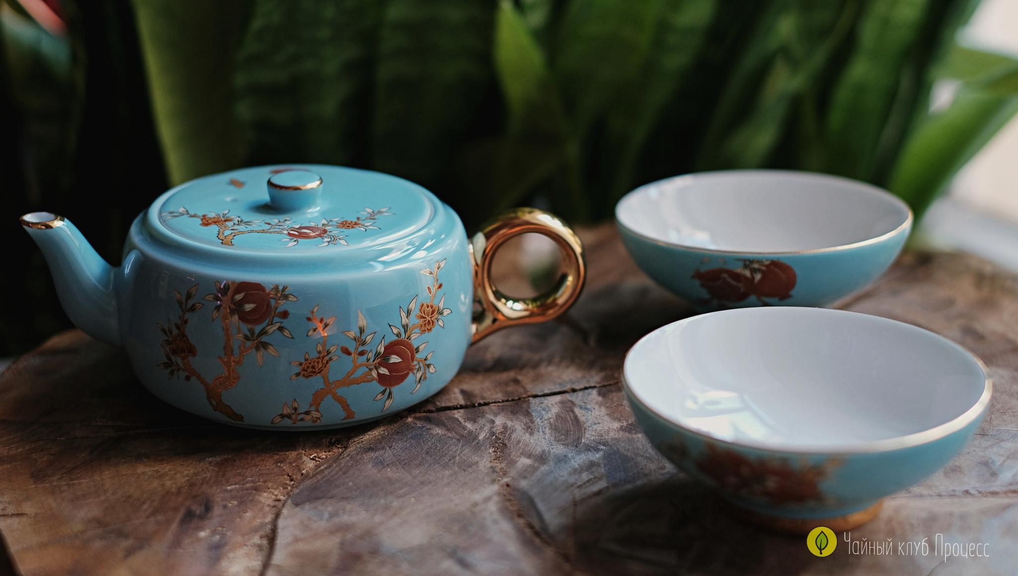 Дорожный набор посуды "Золотой гранат" в бирюзовом