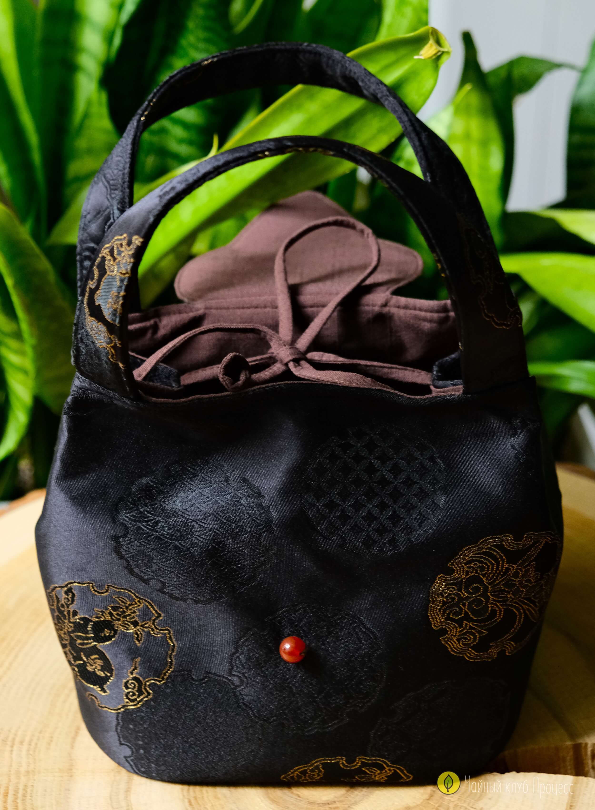 Сумка для чайной посуды «Чёрное золото»