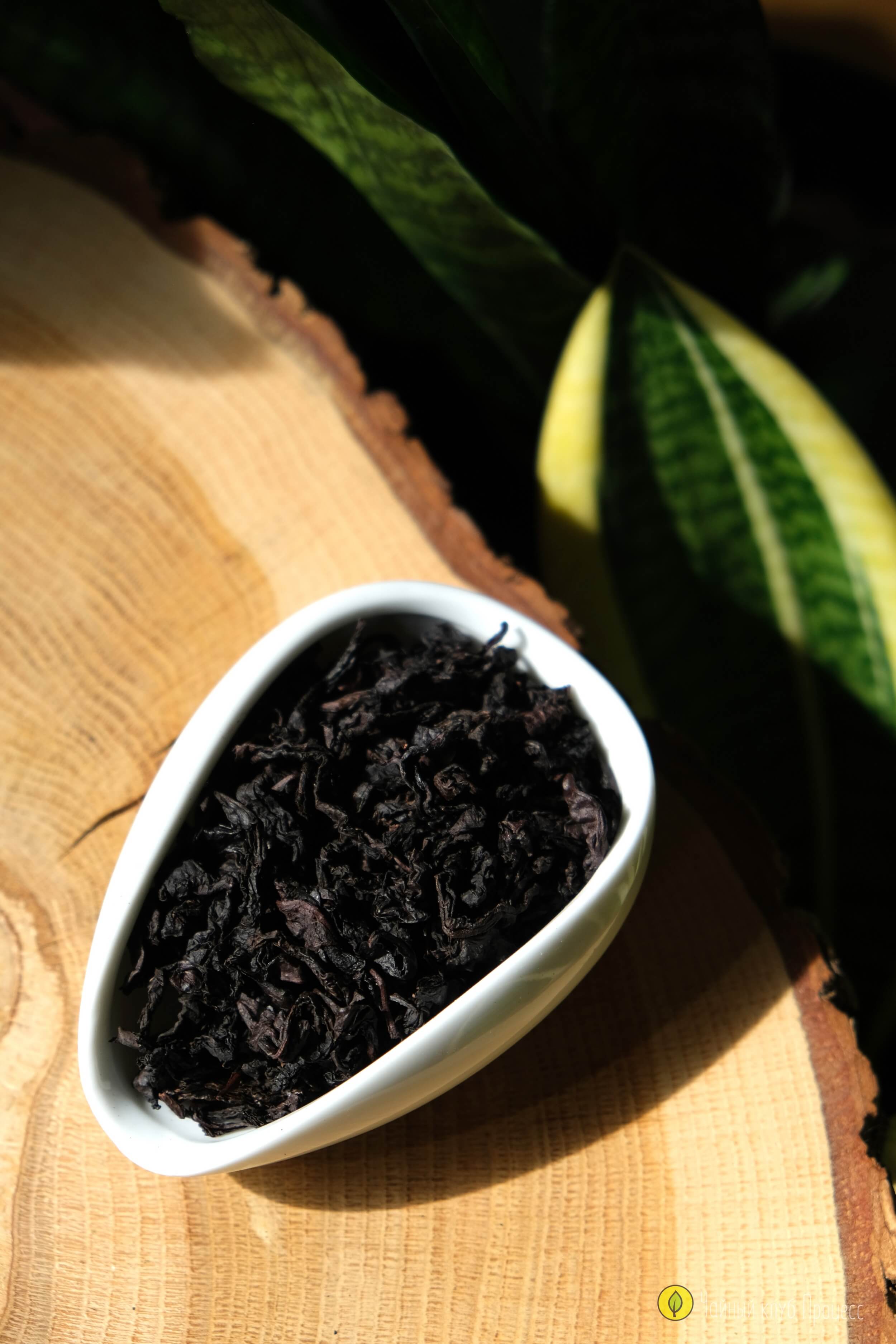 Да Хун Пао (Большой Красный Халат)  Высокого огня