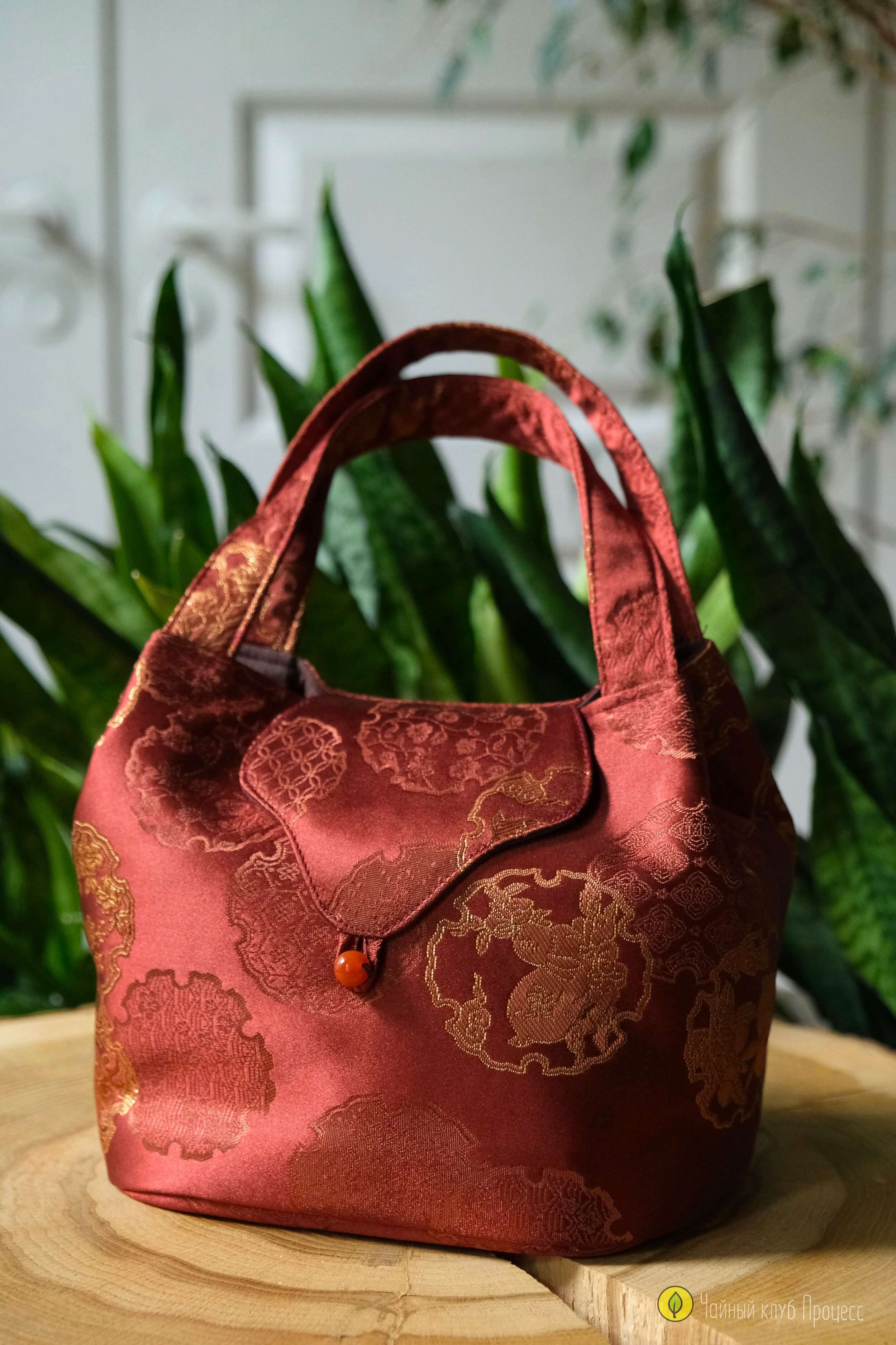 Сумка для чайной посуды «Красное золото»
