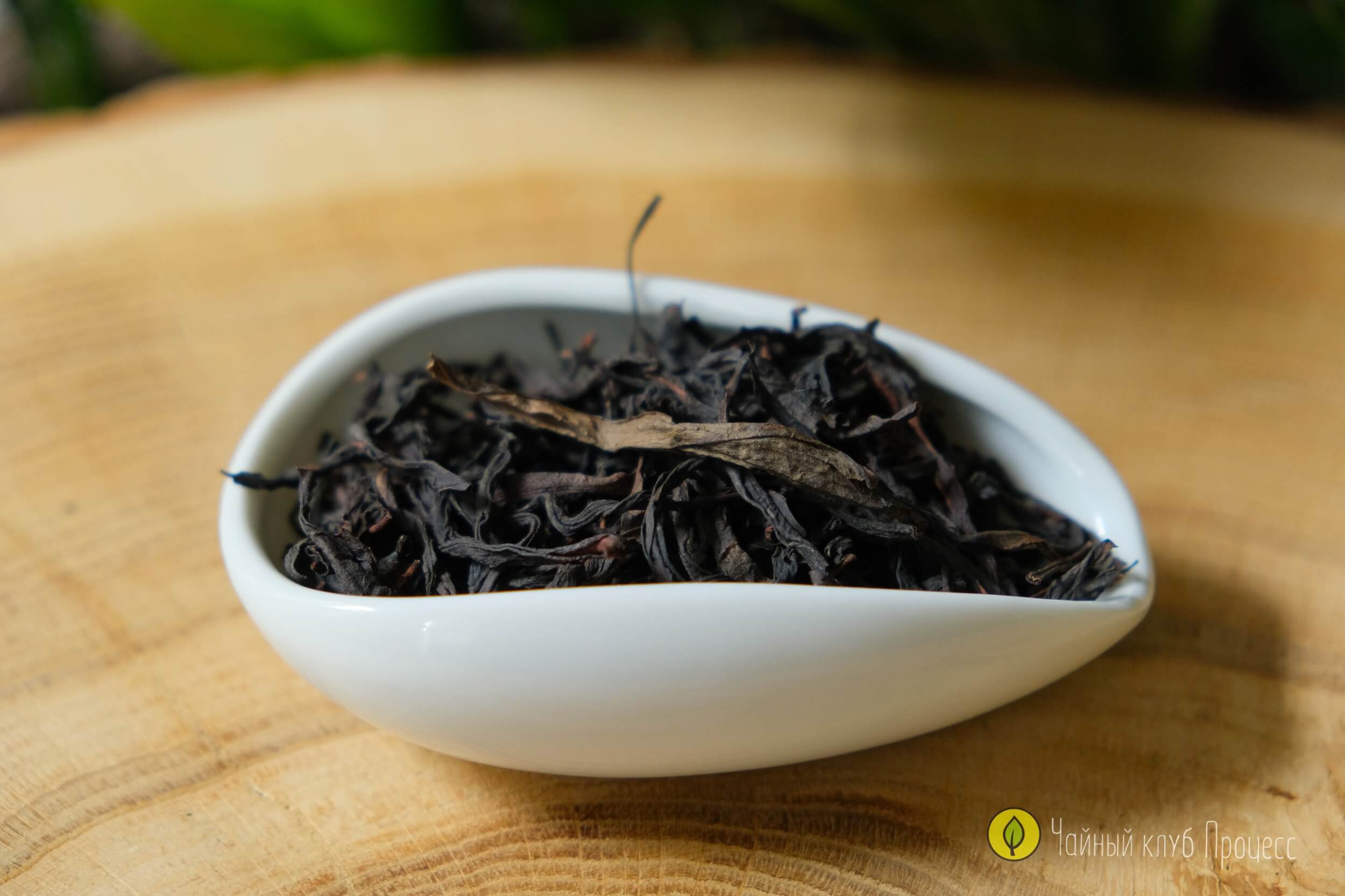 Ми Лань Сян Дань Цун (Одинокий Куст с Ароматом Медовой Орхидеи)