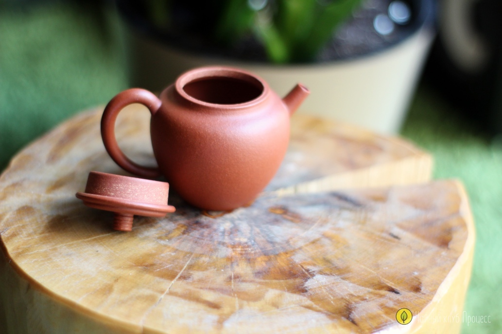 Чайник из красной исинской глины 120 мл