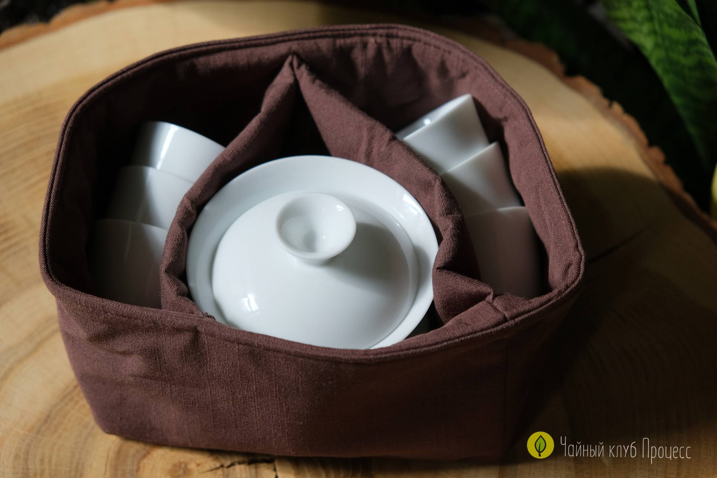 Сумка для чайной посуды «Красное золото»