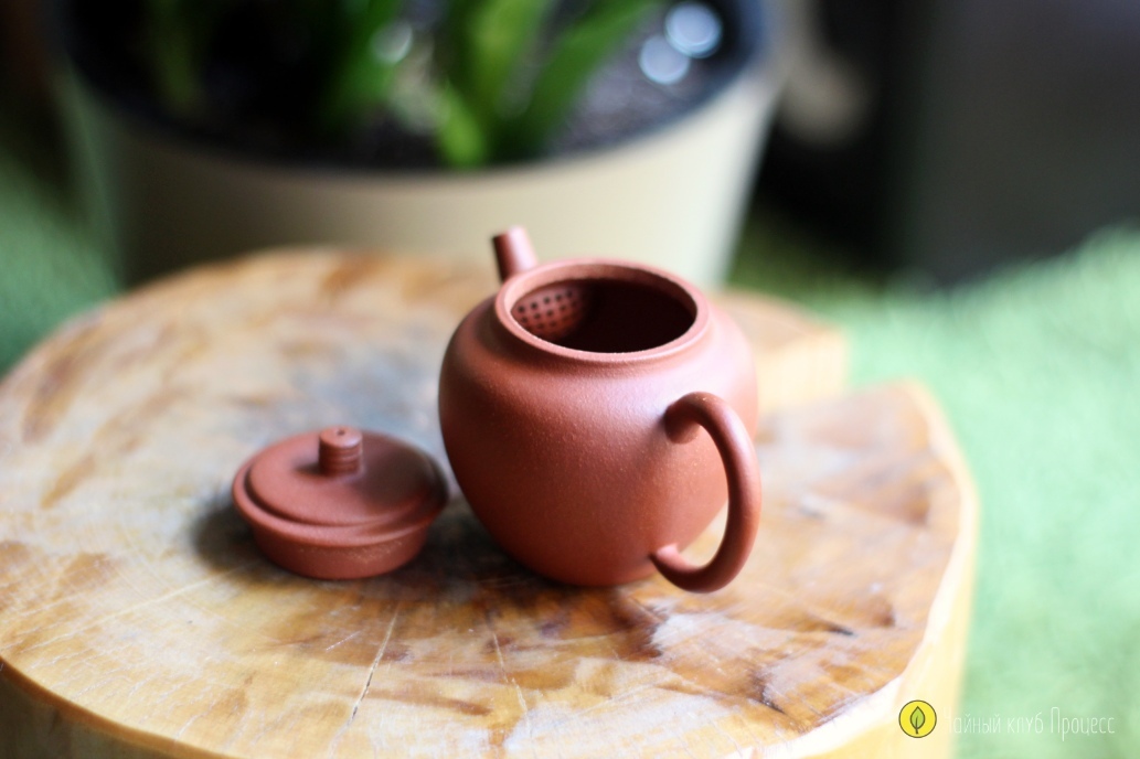 Чайник из красной исинской глины 120 мл
