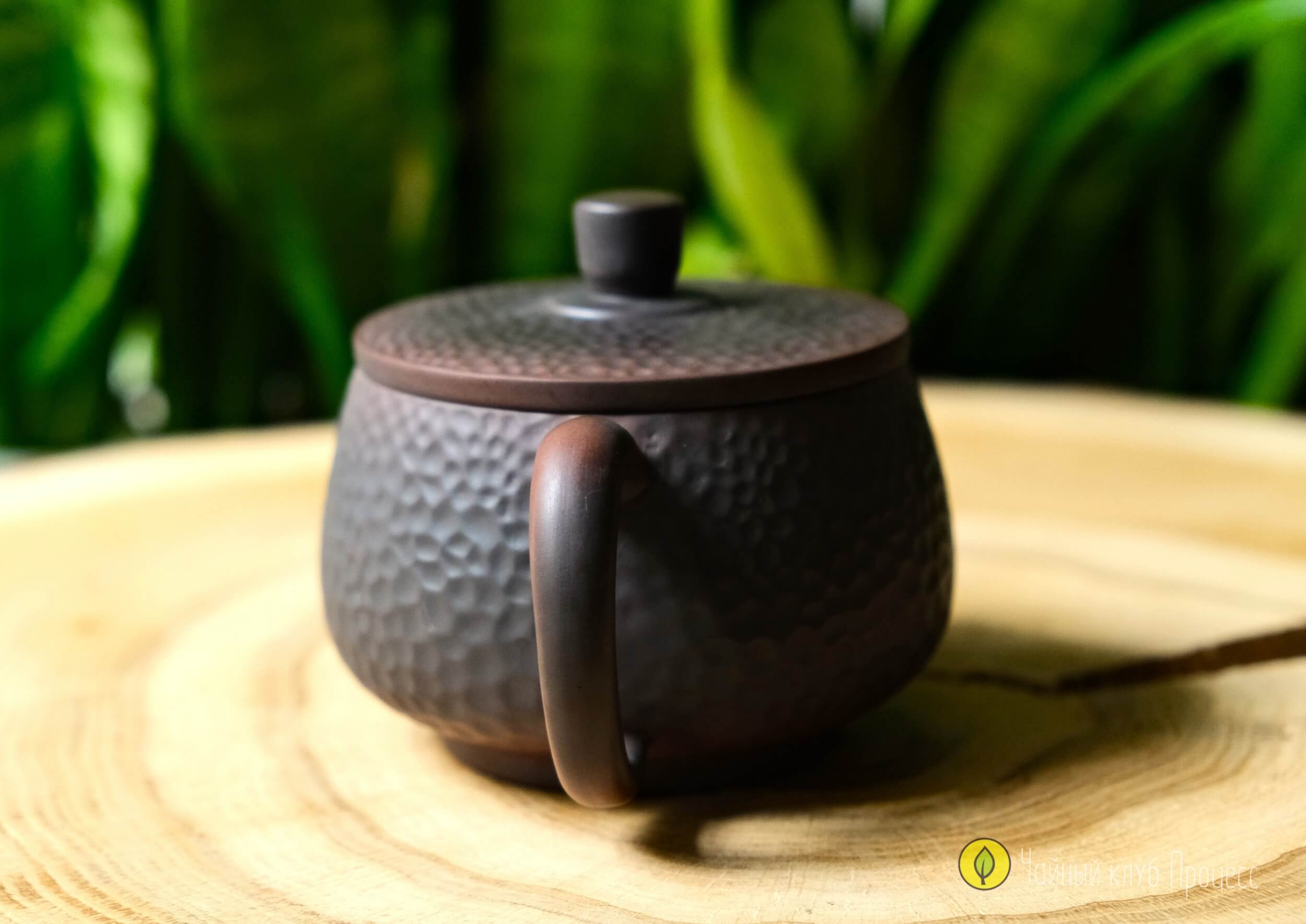Цзяньшуйский чайник 300 мл с молоточковой текстурой