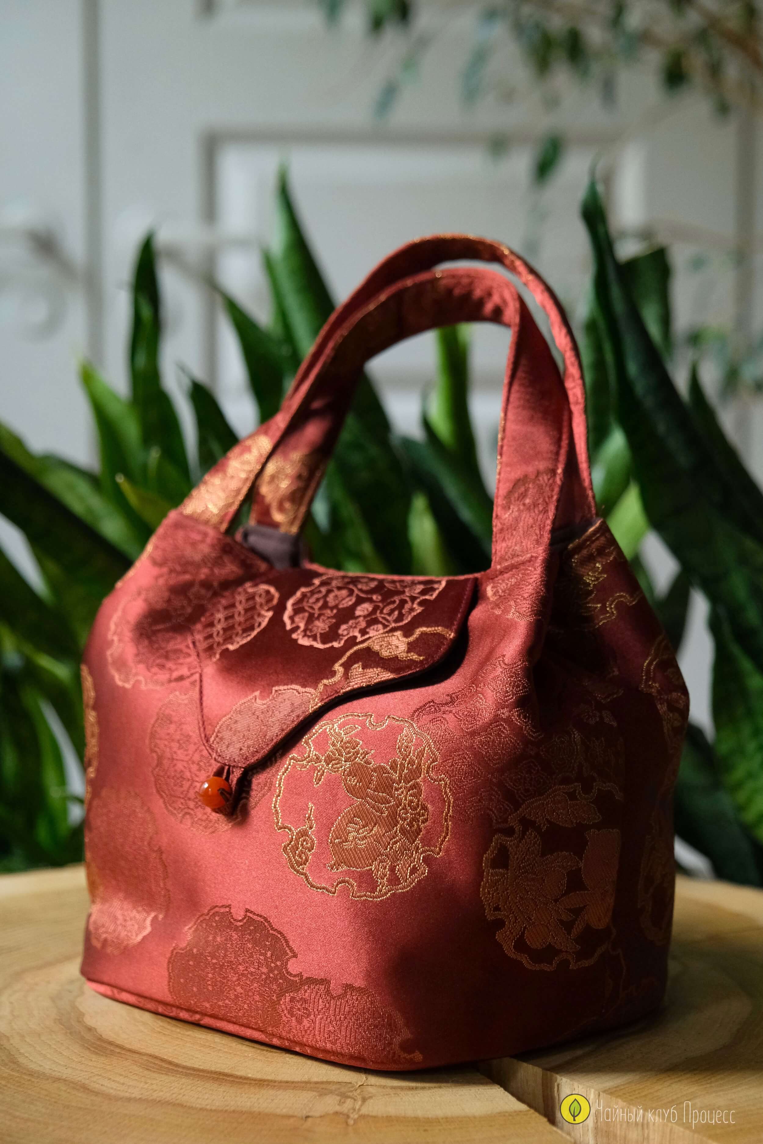 Сумка для чайной посуды «Красное золото»