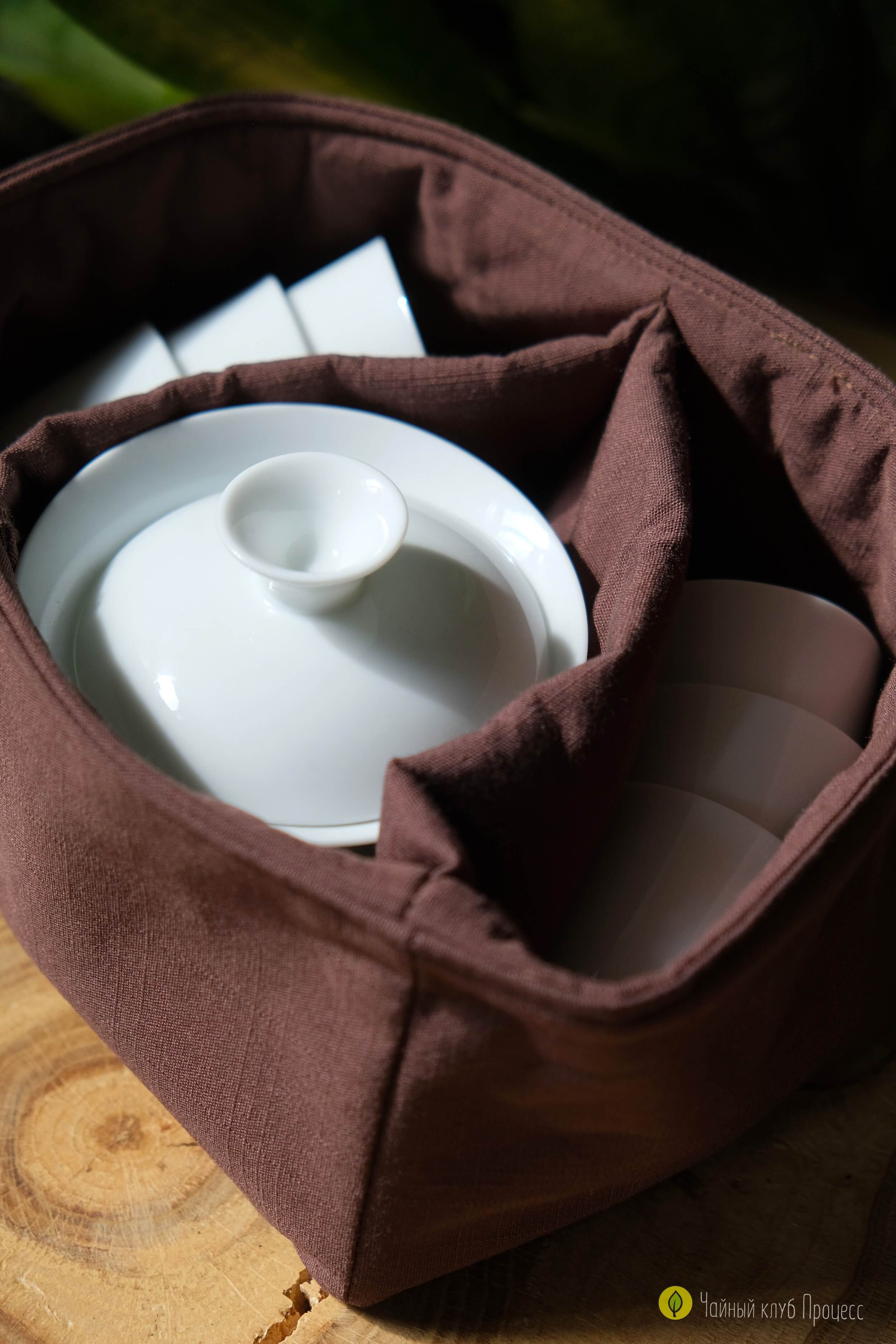 Сумка для чайной посуды «Красное золото»