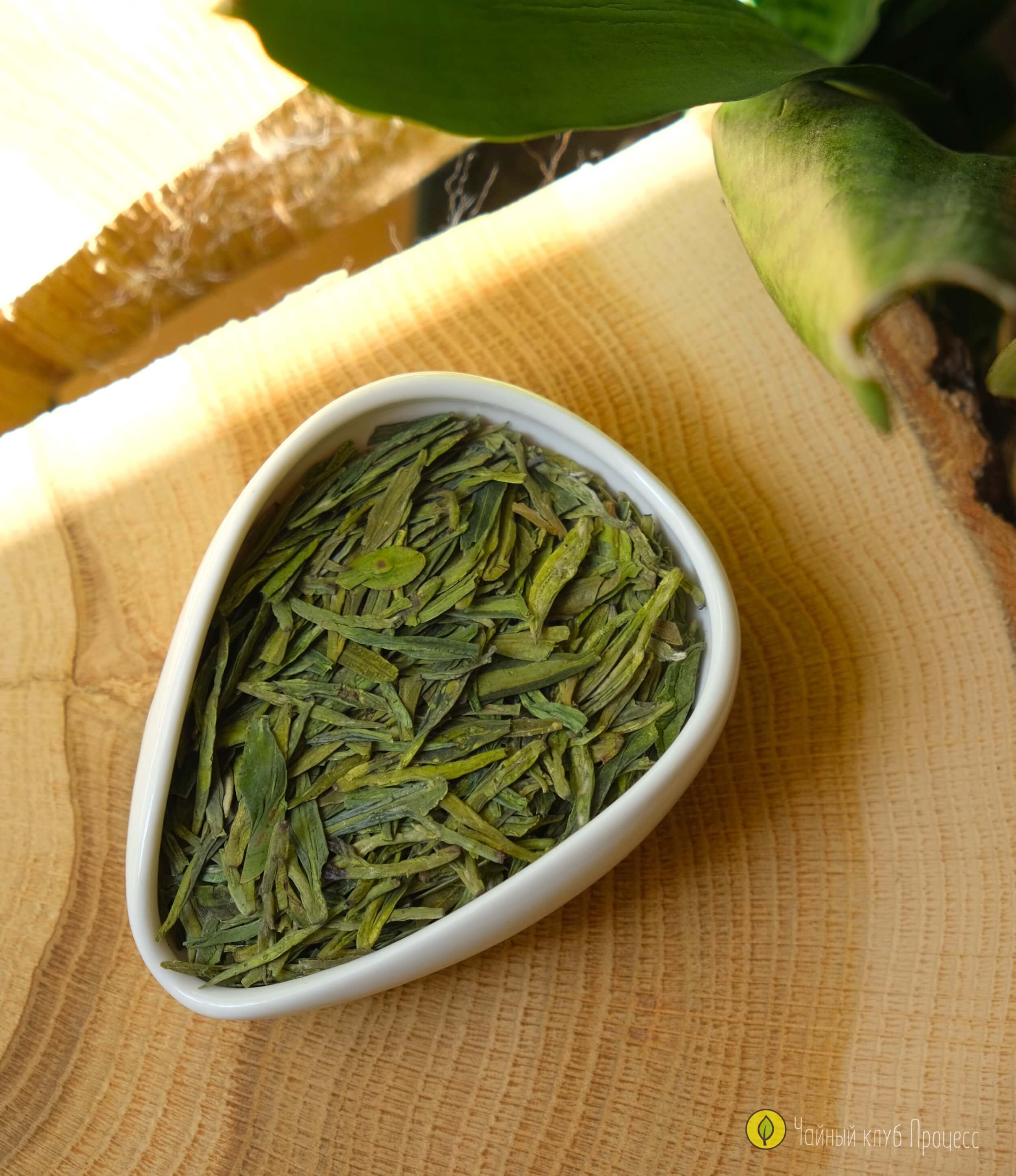 Лун Цзин в/с весна 2025 года